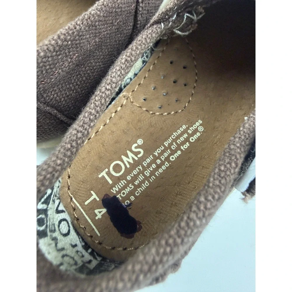 TOMS Tiny Canvas Brown Slip On Shoes Toddler Size T4 Hook‎ and Loop Strap